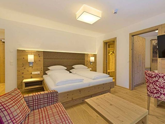 Hotel Kristall GmbH